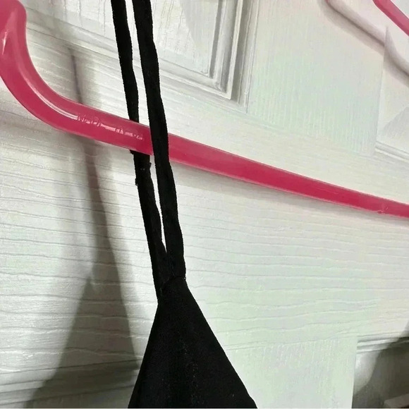 Le Chateau Tank Top Adjustable Spaghetti Straps Black Size Extra Small - Picture 6 of 16